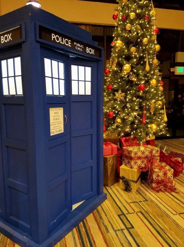 Christmas TARDIS